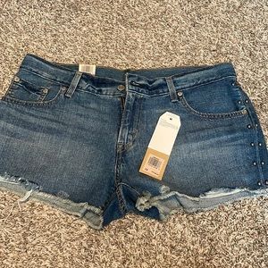Levi's Shortie Shorts